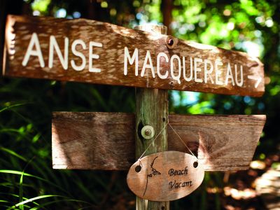 Anse Maquereau - Frégate, Other Islands