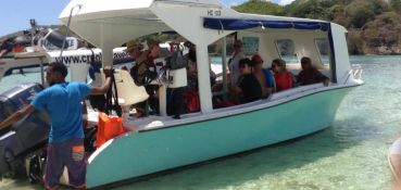 Best-Tours Seychelles - Glass Bottom Boat Tour - St Anne Marine Park